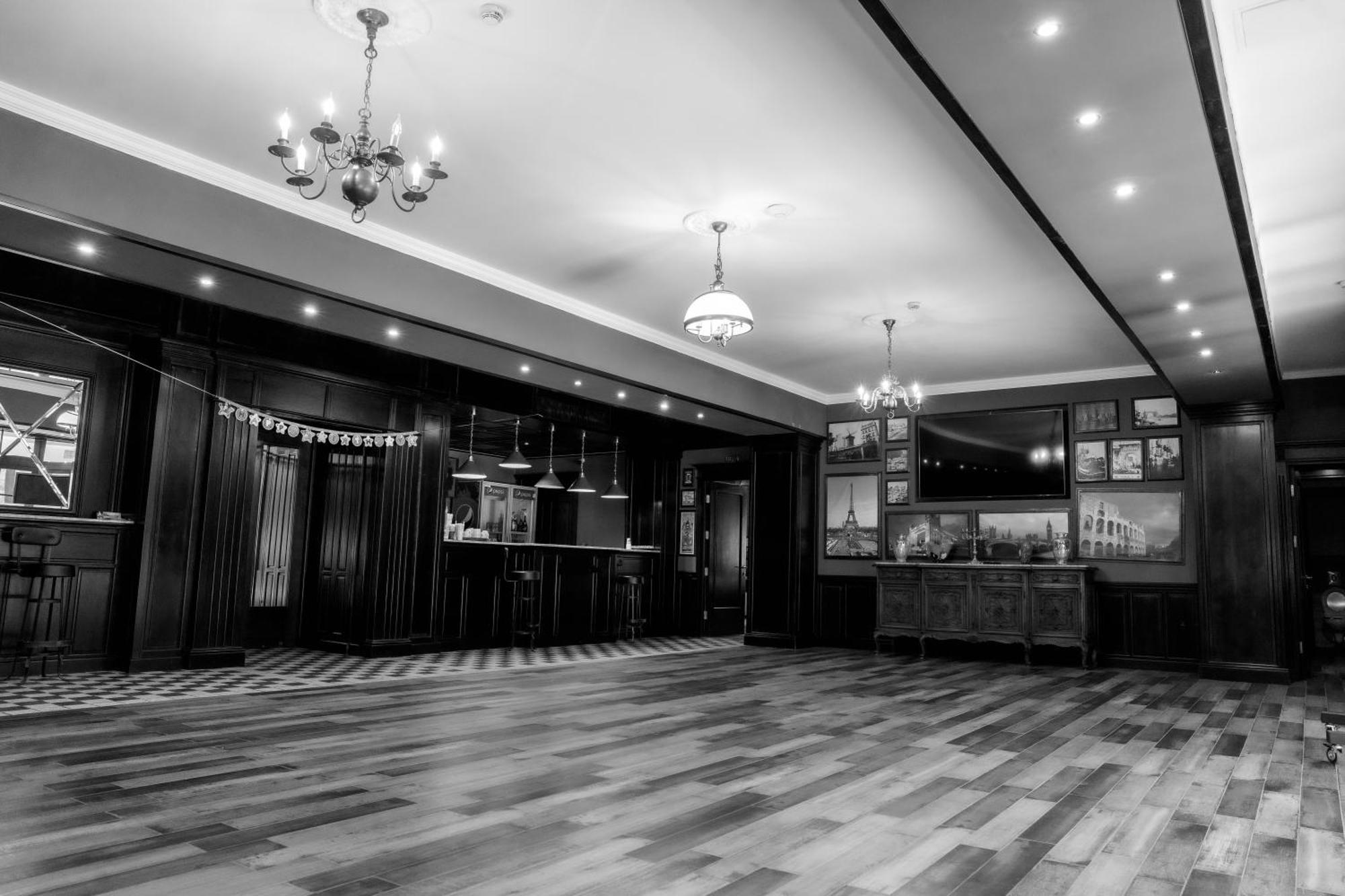 Grand Hotel Sofianu Ramnicu Valcea Exterior photo